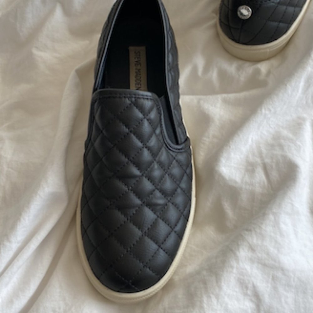 Steve Madden Slip Ons
